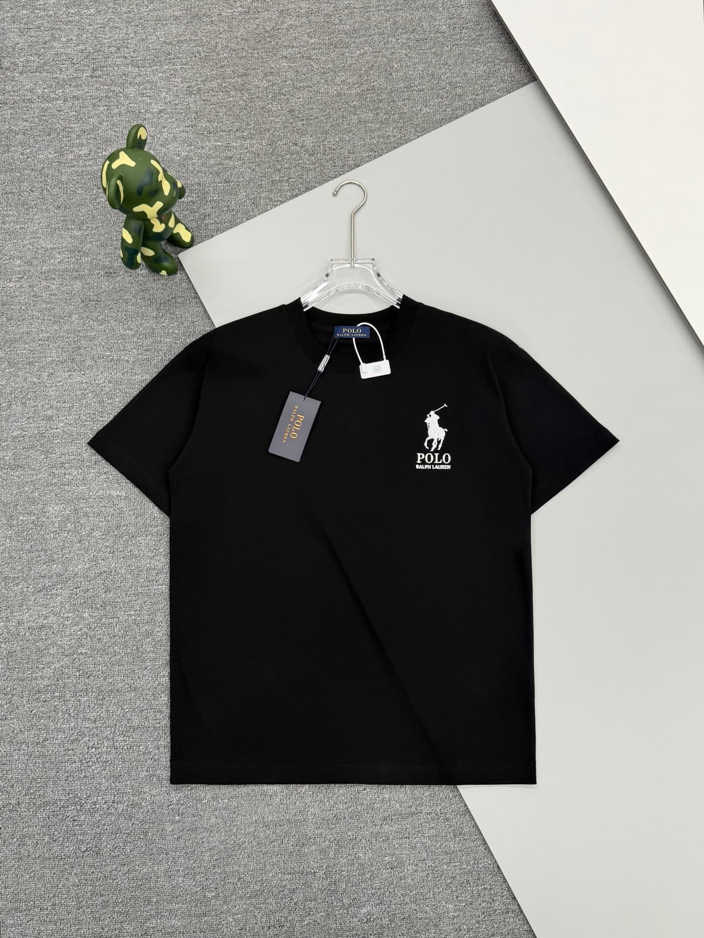 Black T-Shirt — Yupoo find saved with Fitora